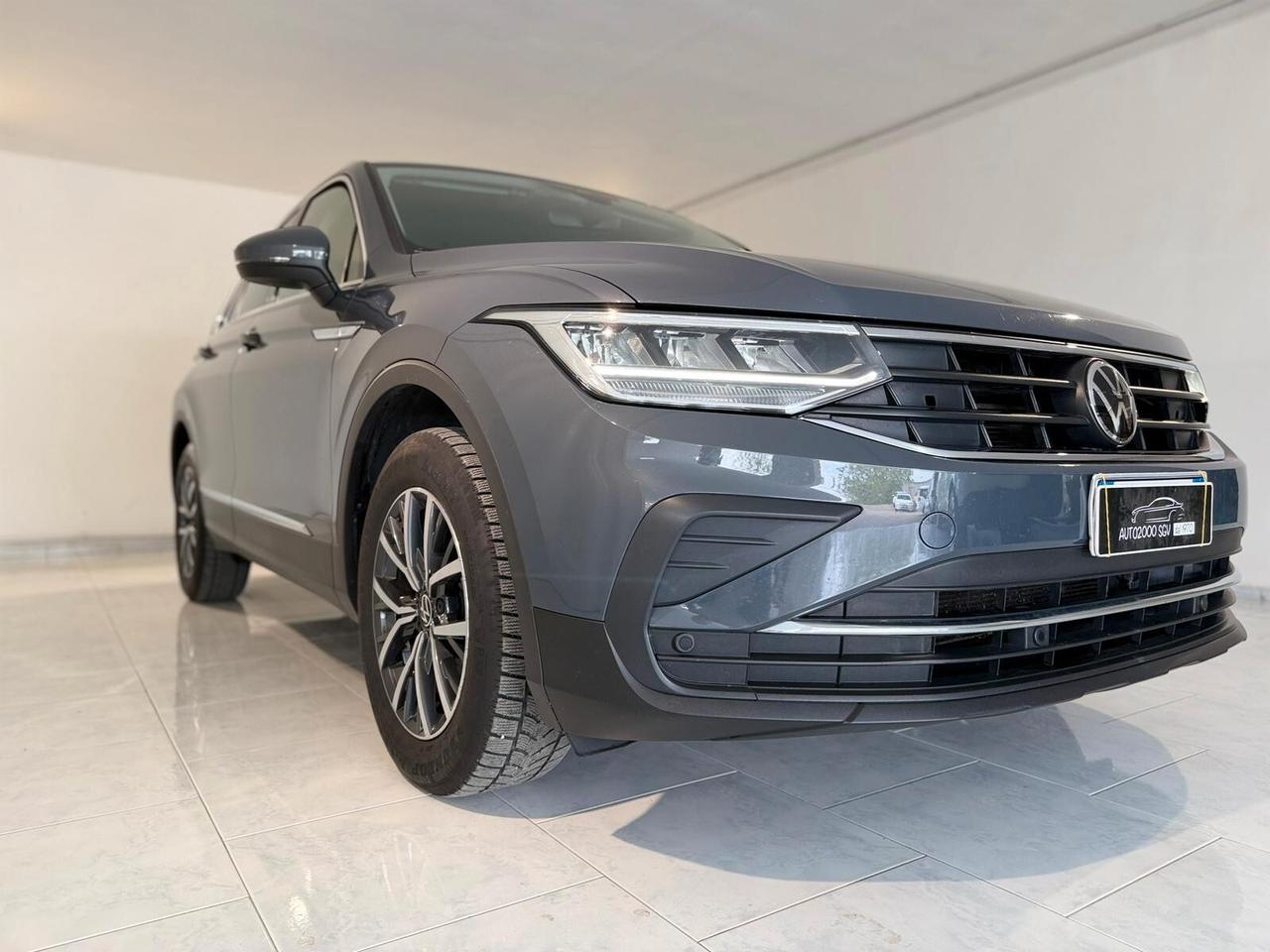 VOLKSWAGEN TIGUAN 2.0TDI AUTOMATICA IVA DEDUCIBILE