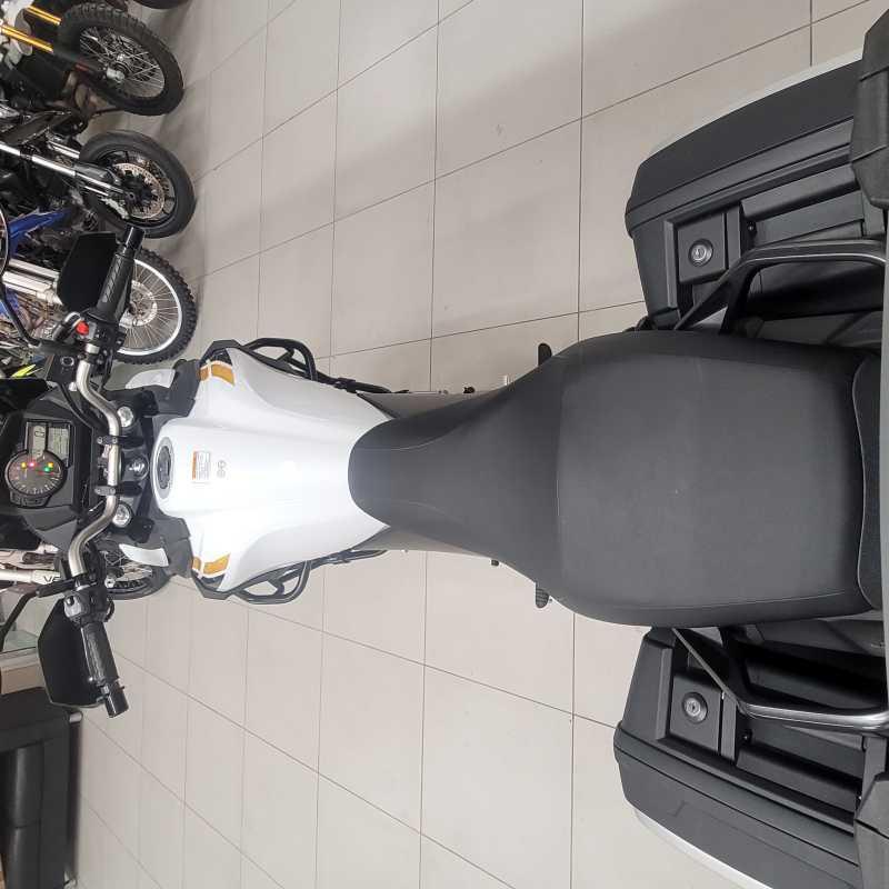 Suzuki V-Strom 650XT - 2021