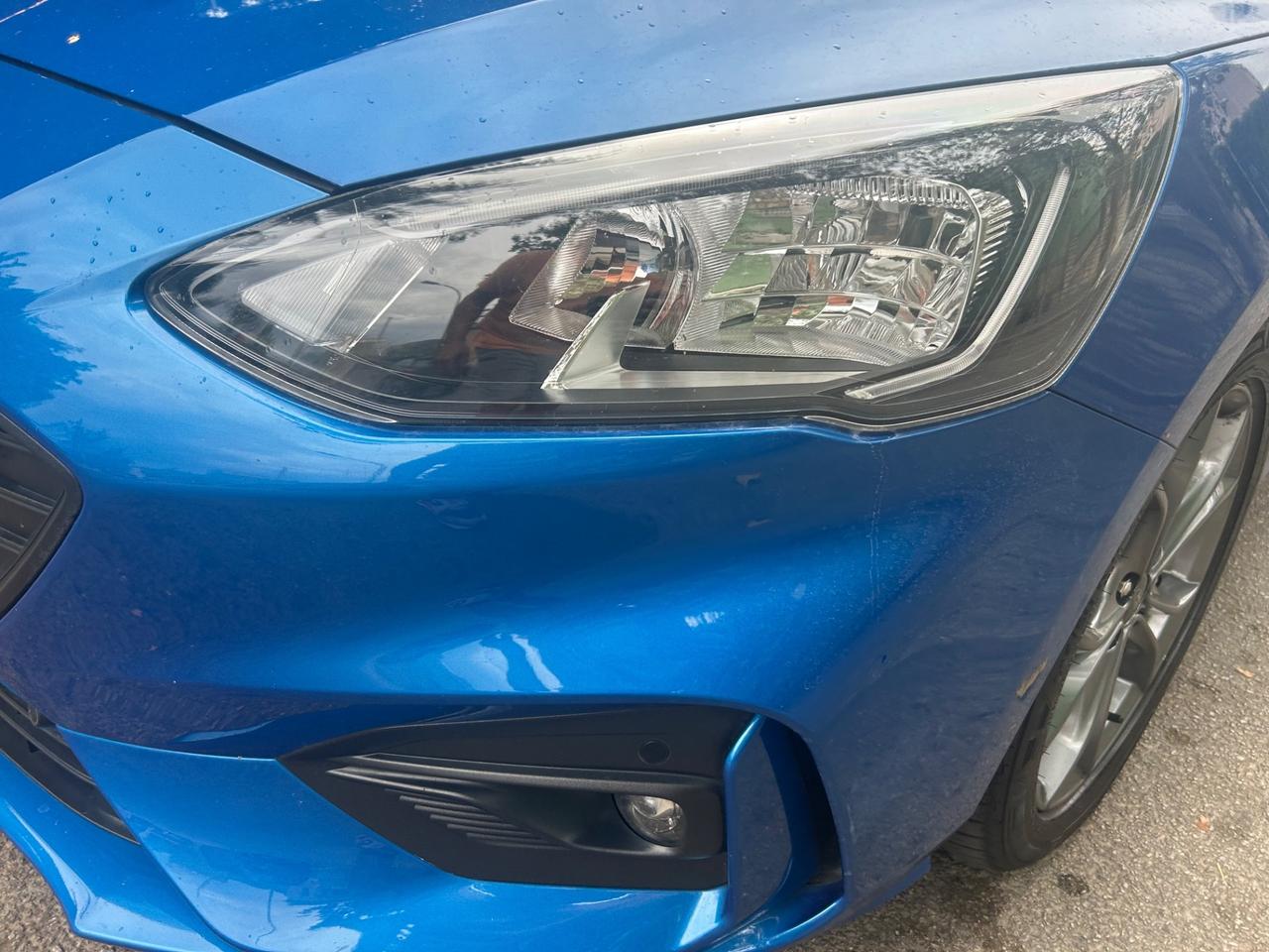 Ford Focus 1.0 EcoBoost Hybrid 125 CV 5p. ST-Line