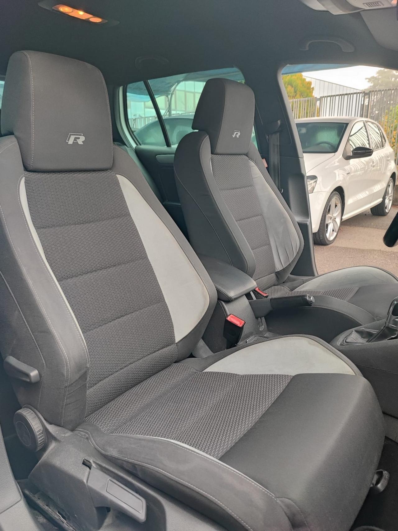 Volkswagen Golf 2.0 TSI 4mot. DSG 5p. R