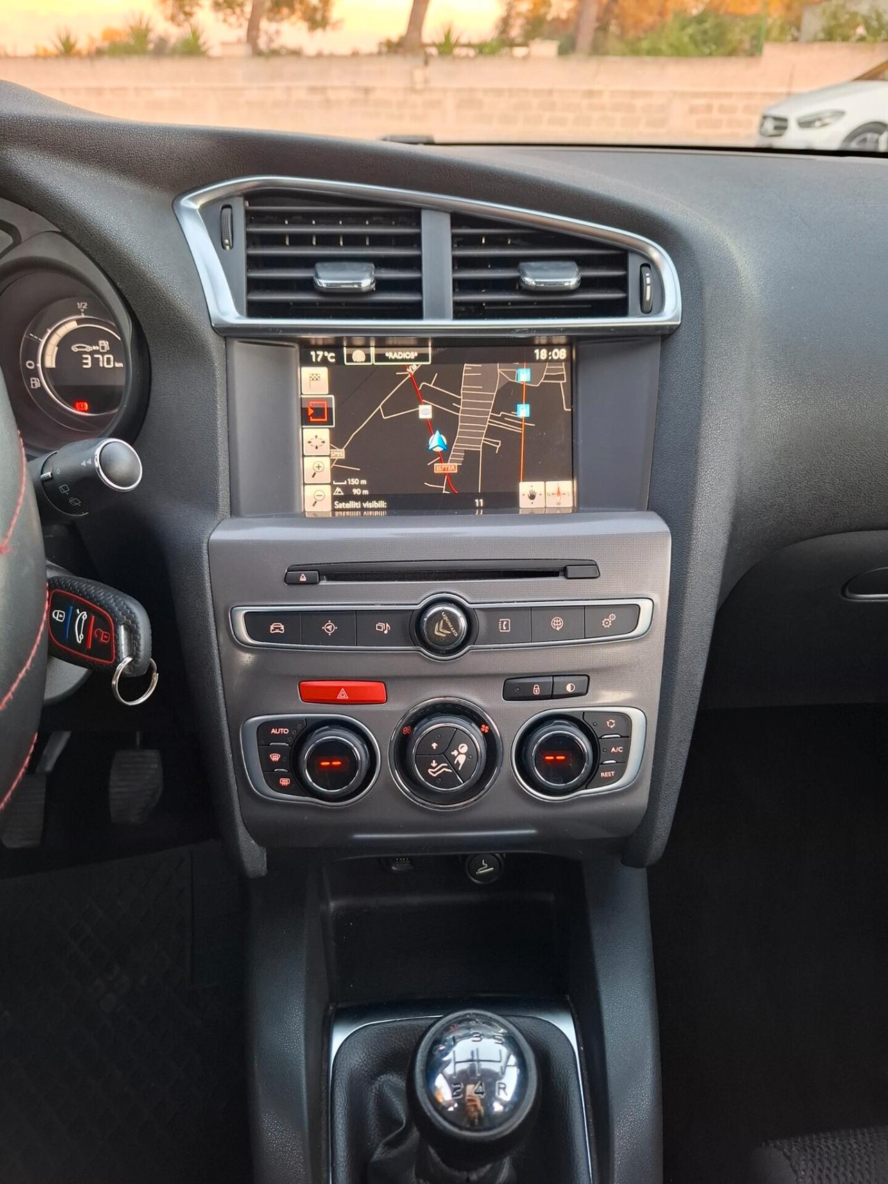 Citroen C4 1.6 HDi 90cv *NAVY-LED-PARK*