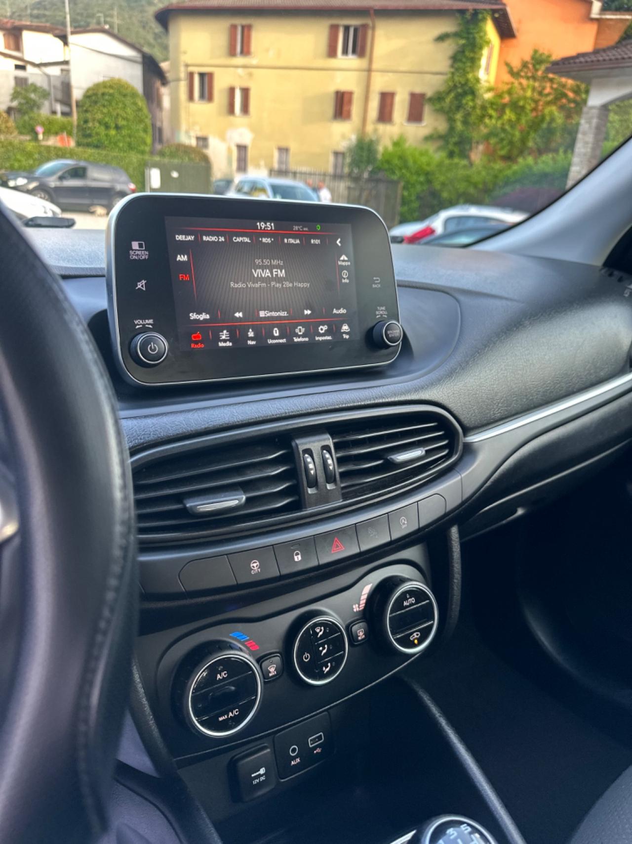 Fiat TIPO S&S SW LOUNGE FULLOPT KMCERT UNICOPR