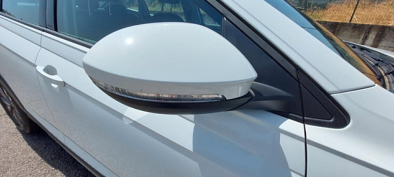 TAIGO 1,0 BENZINA LIFE 110 CV STRAFULL OPTIONAL NAVI RETROCAMERA TELEFONO FULL FULL