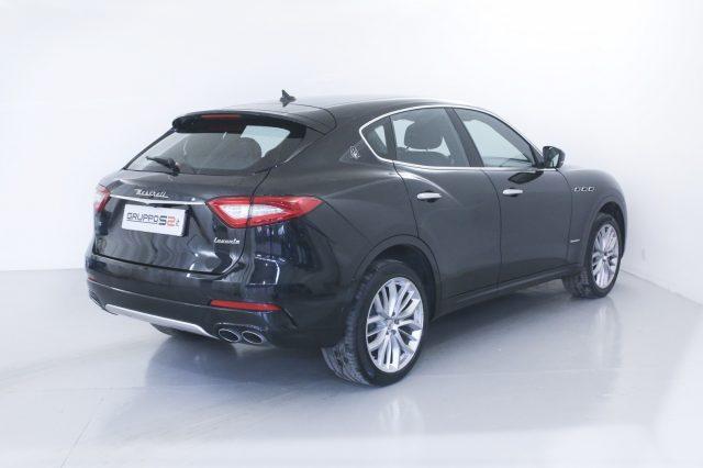 MASERATI Levante V6 Diesel AWD Granlusso/SEDILI PELLE VENTILATI