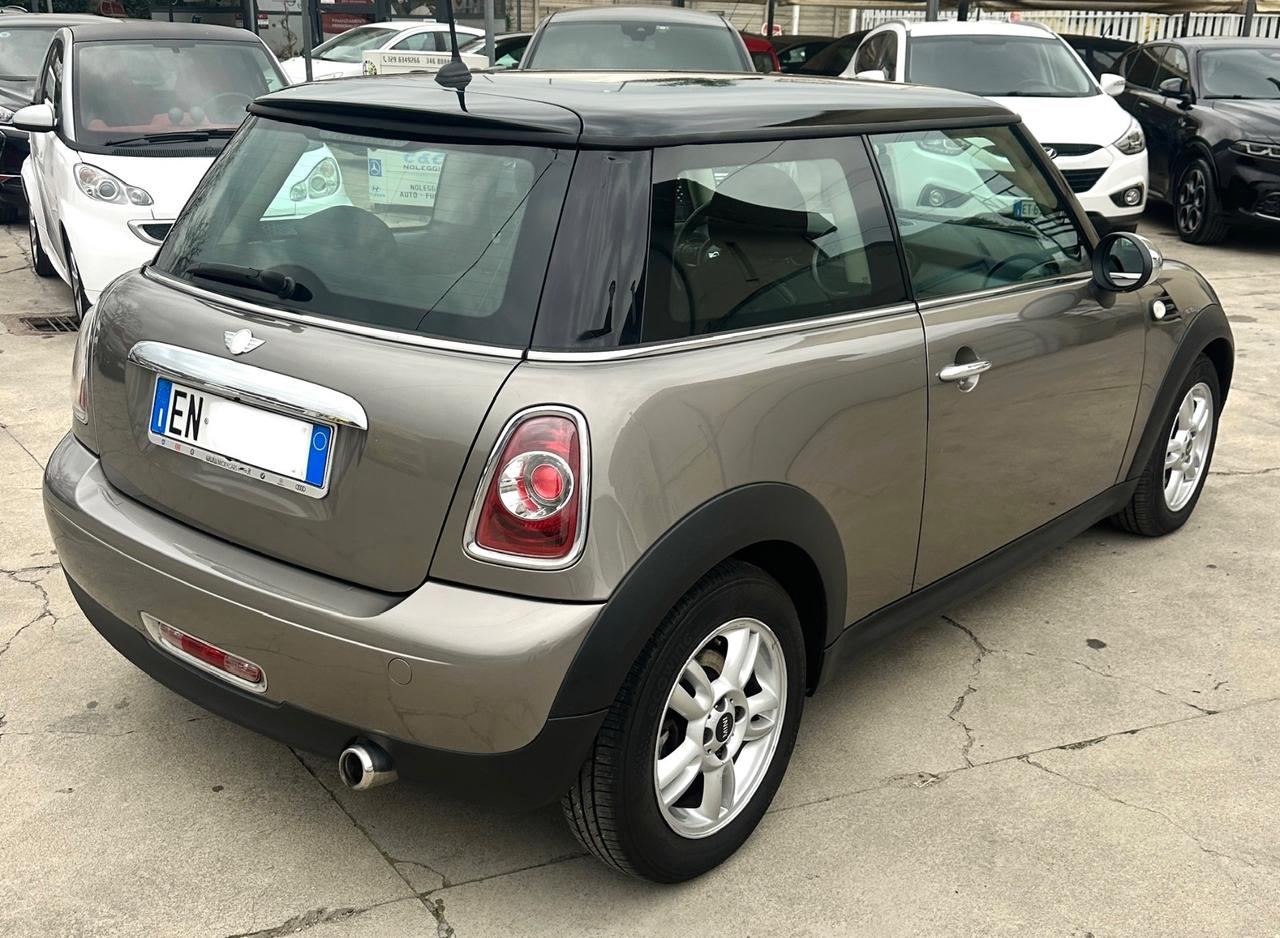Mini 1.6 Tdi 90 Cv ONE D BiColor 2013