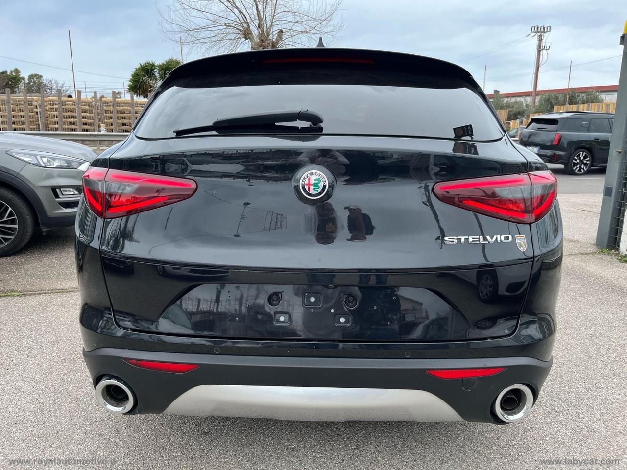 ALFA ROMEO Stelvio 2.2 T.diesel 150CV AT8 RWD Super PARI AL NUOVO