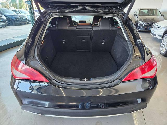 Mercedes-Benz CLA 200 Shooting Brake - X117 Shooting Brake d Premium auto FL