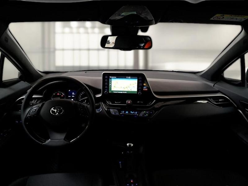 TOYOTA C-HR 1.8H 98CV E-CVT BUSINESS SUV
