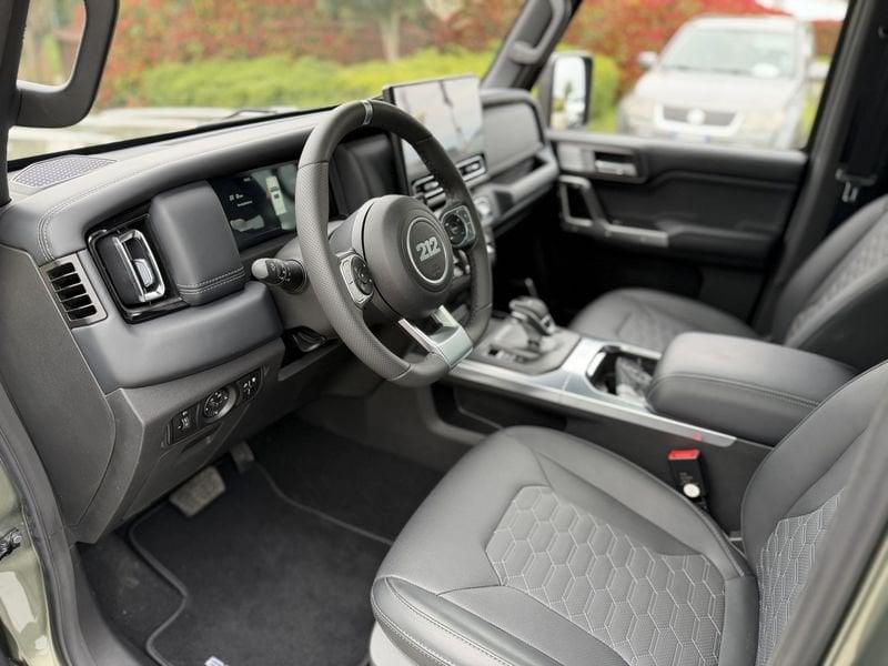 EMC 212 212 2.0 tgdi Officer 4wd 8at