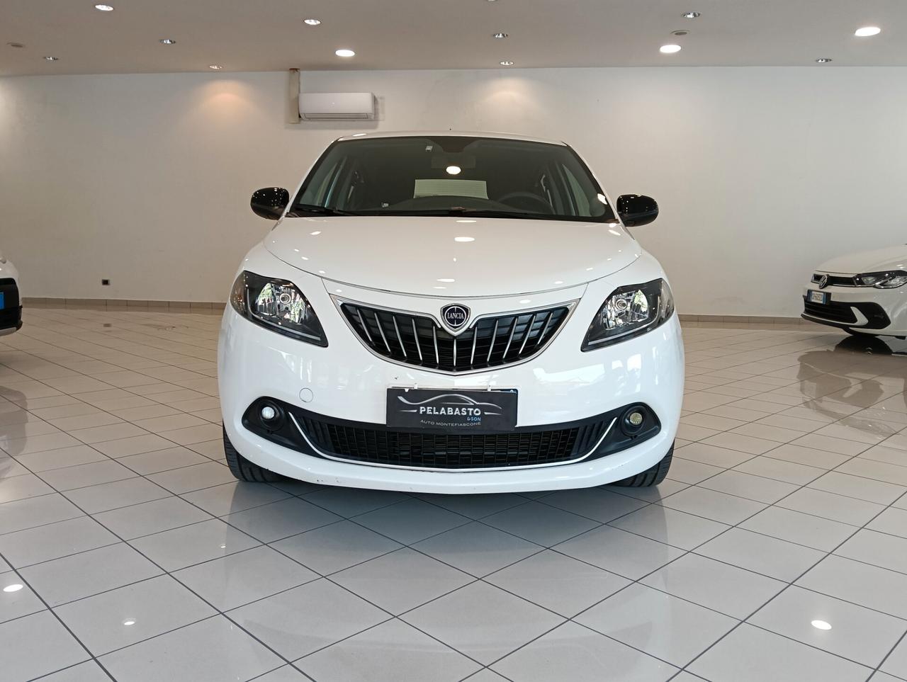 Lancia Ypsilon 1.0 FireFly 5 porte S&S Hybrid Gold Plus