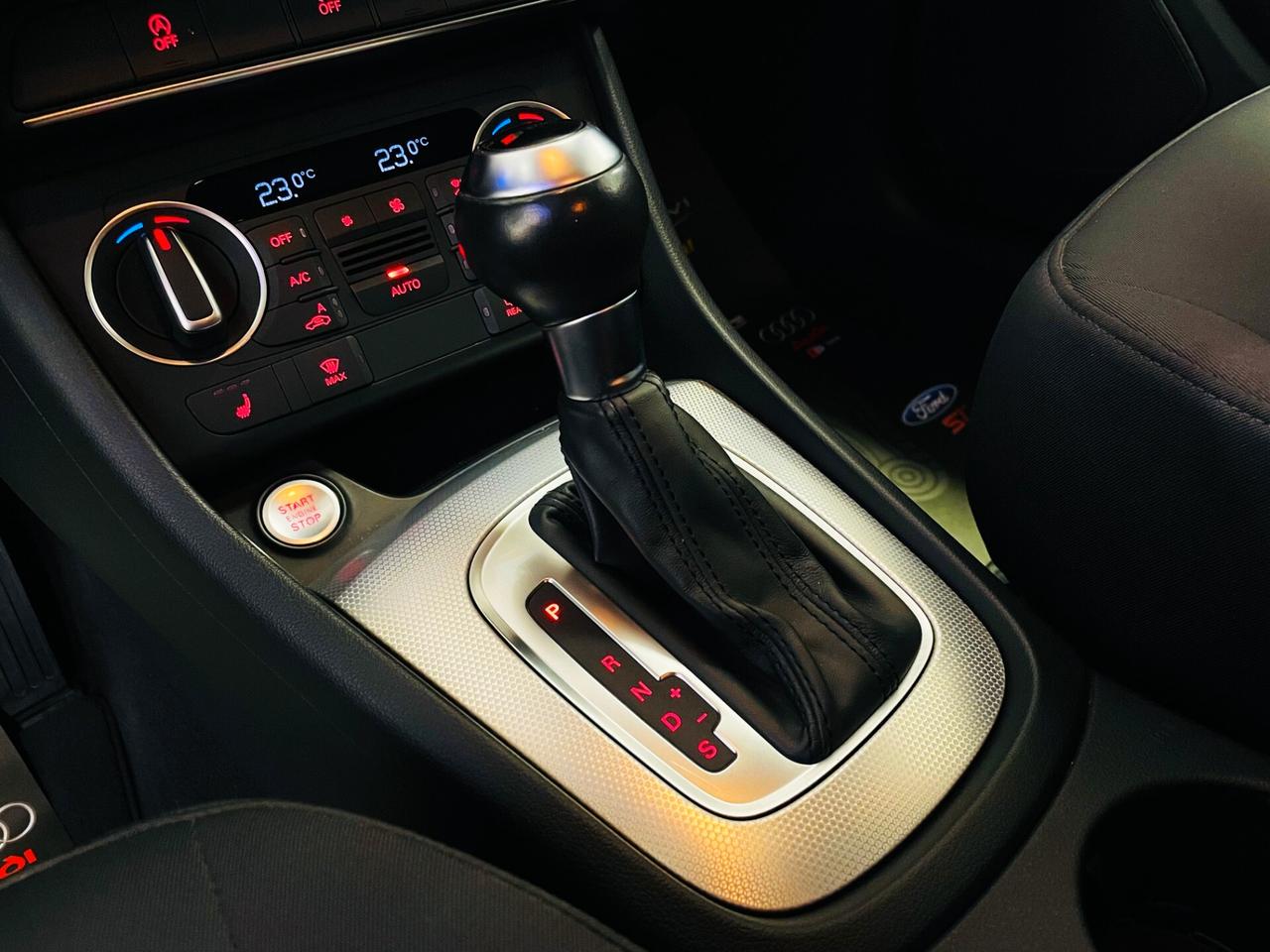 Audi Q3 2.0 TDI 150 CV S tronic Business Plus