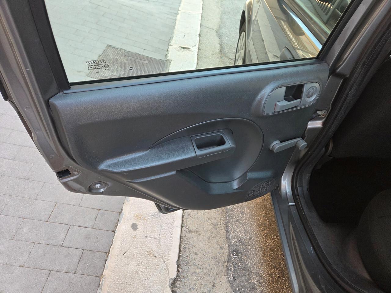 FIAT PANDA 1.2 BENZINA 70 CV SOLI KM 99000 CERTIF