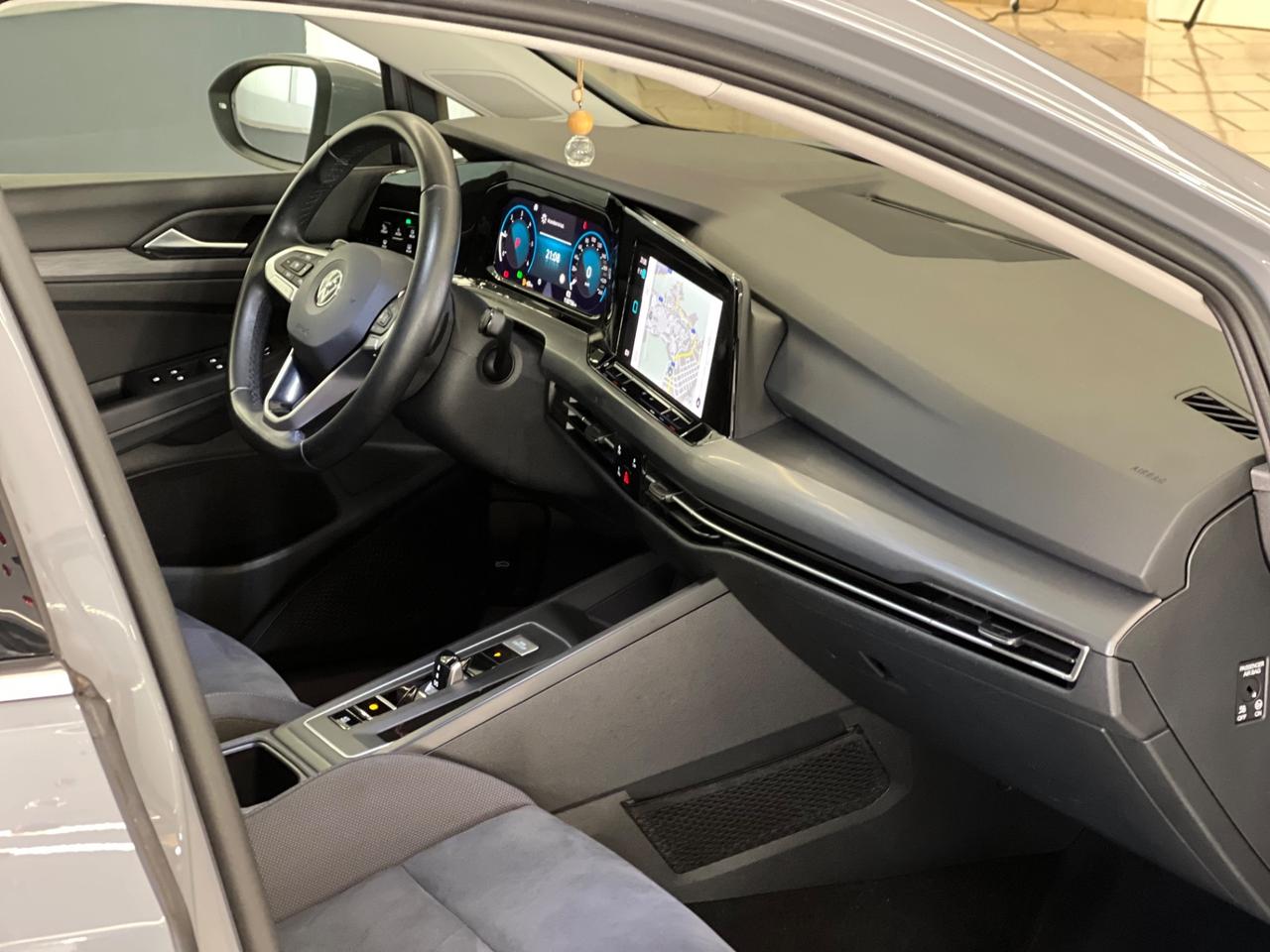 Volkswagen Golf 2.0 TDI DSG SCR Style