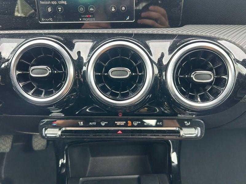 Mercedes-Benz Classe A A 160 d Premium