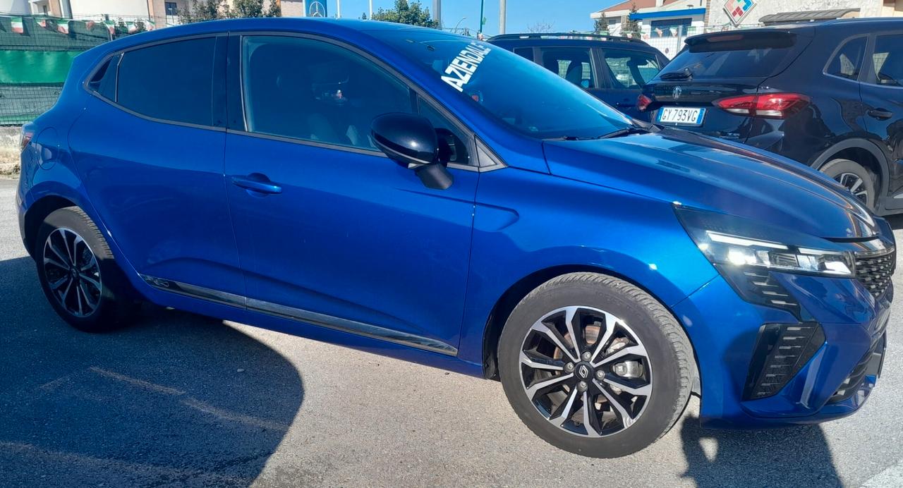 RENAULT CLIO TCE 90CV TECHNO 5P "AZIENDALE "