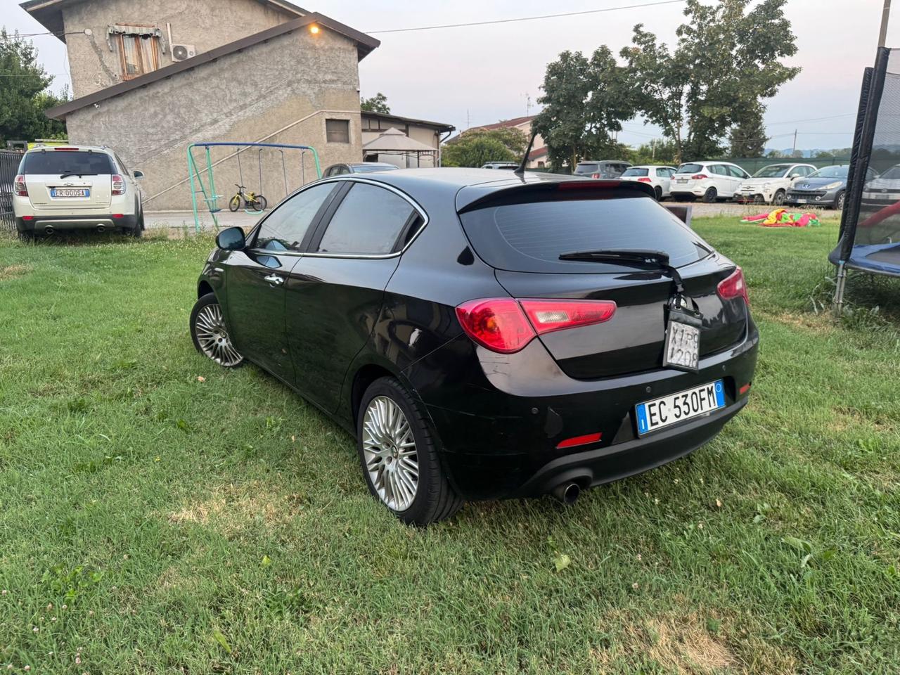 Alfa Romeo Giulietta 1.4 Turbo GPL MultiAir Distinctive