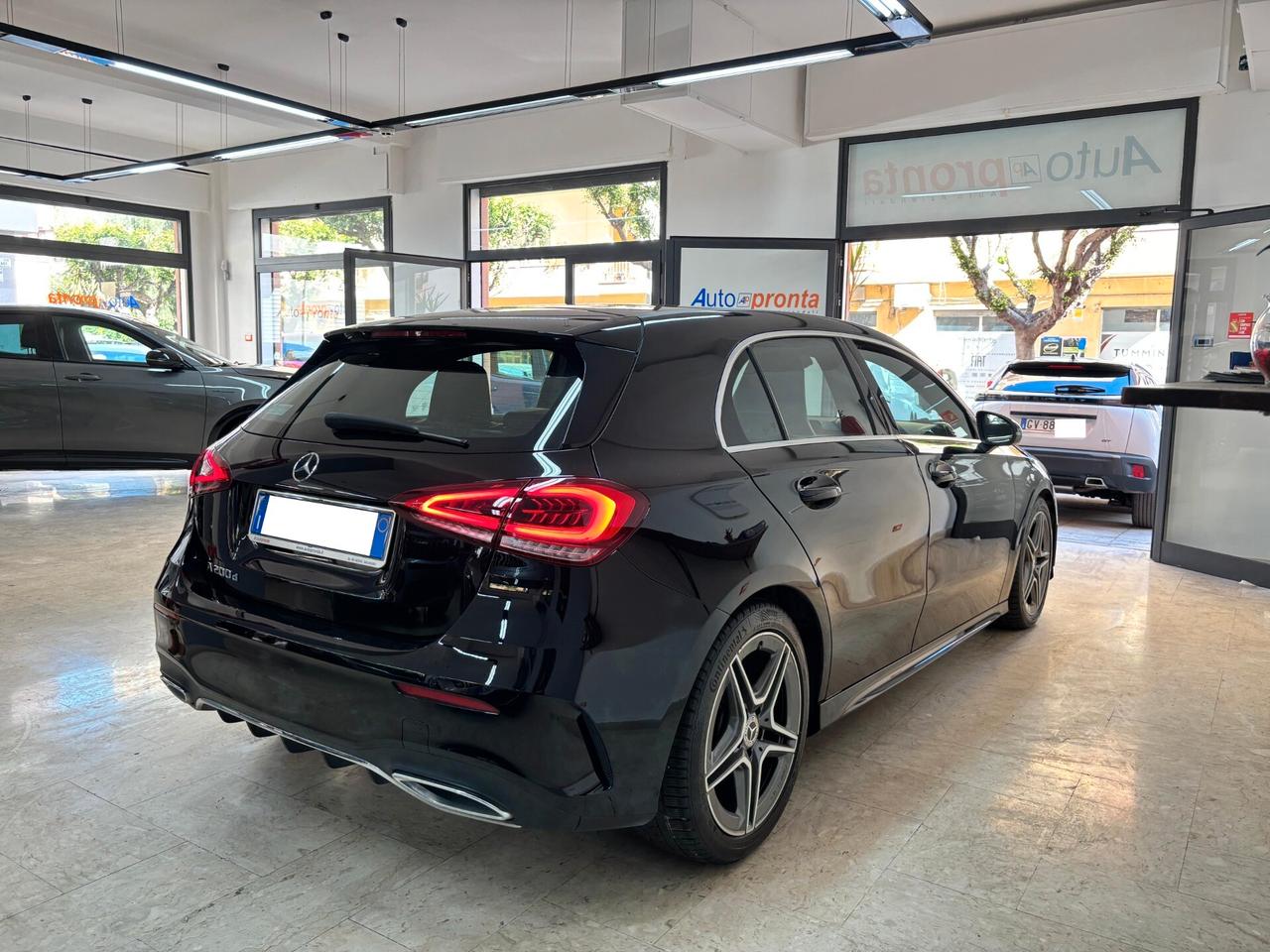 Mercedes-benz A 200d Automatic AMG Line Premium
