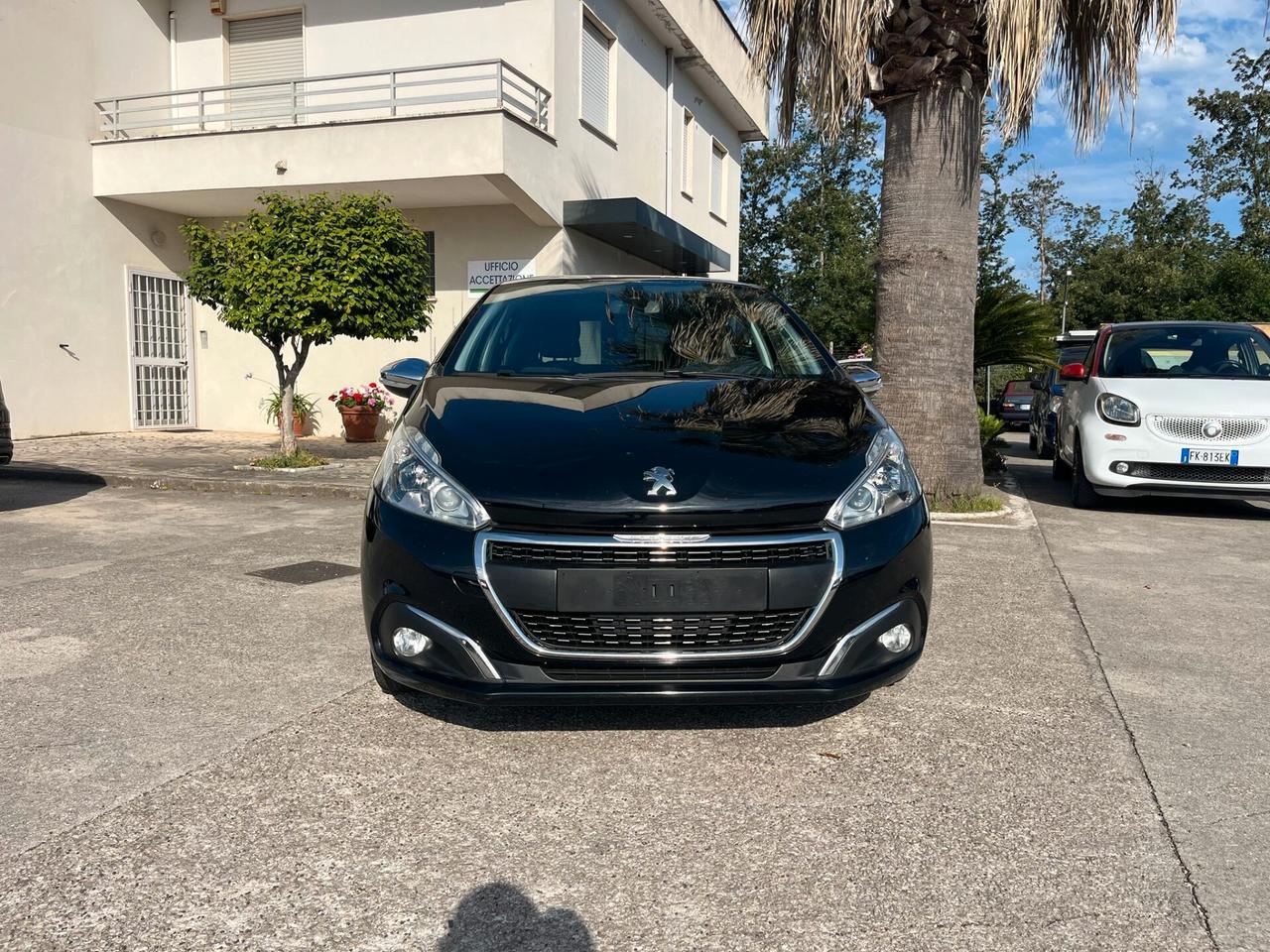 Peugeot 208 PureTech 68 5 porte signature NEO/unico propr/full led/lega/navi/TAGLAINDI