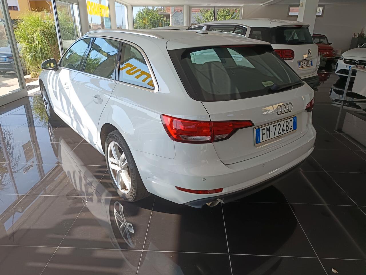 Audi A4 Avant 2.0 TDI 122 CV S tronic