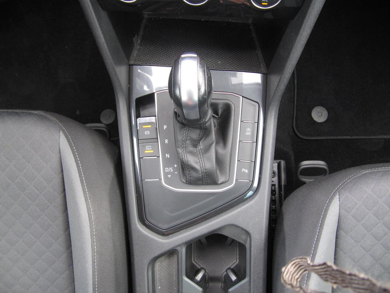 Volkswagen Tiguan 2.0 TDI SCR DSG - AUTOMATICO