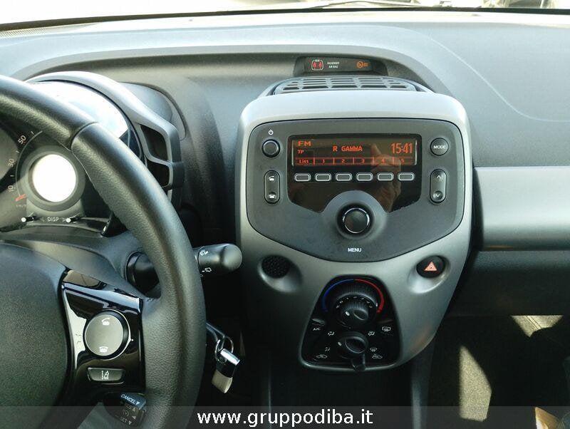 Toyota Aygo II 2018 5p 5p 1.0 x-business 72cv