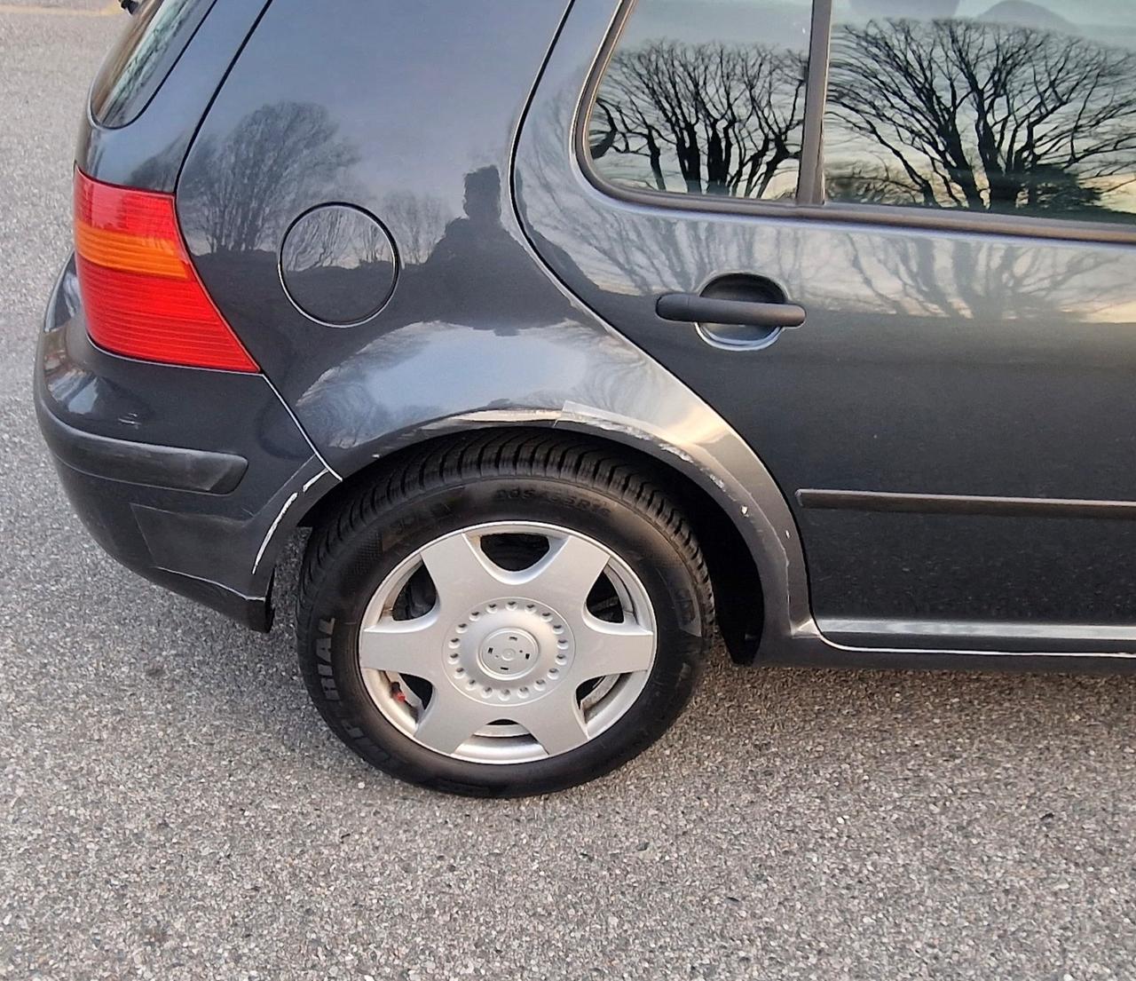 Volkswagen Golf 1.4cc (Su Appuntamento)