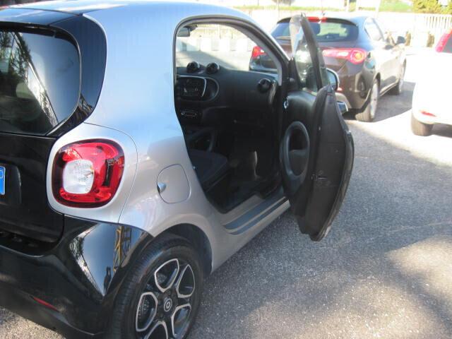 Smart ForTwo 70 1.0 Passion BENZINA SOLO KM 49000