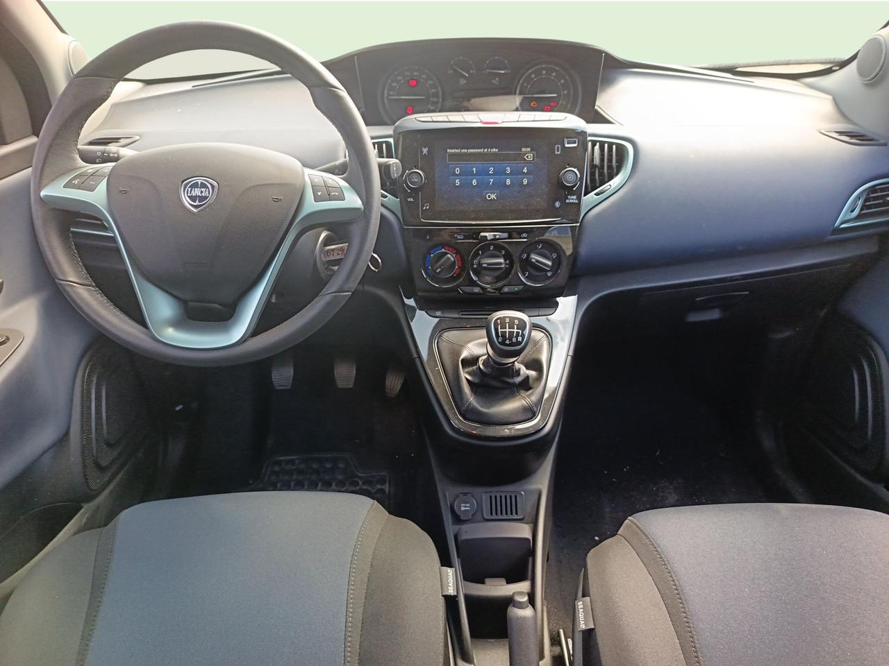 LANCIA Ypsilon 1.0 FireFly 70cv Hybrid PLATINO