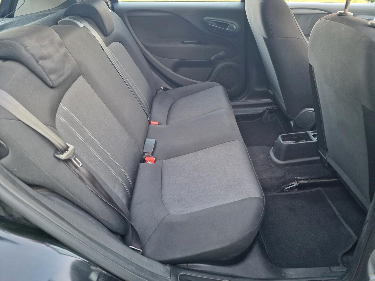 Fiat Punto 1.3 MJT 75cv 5p