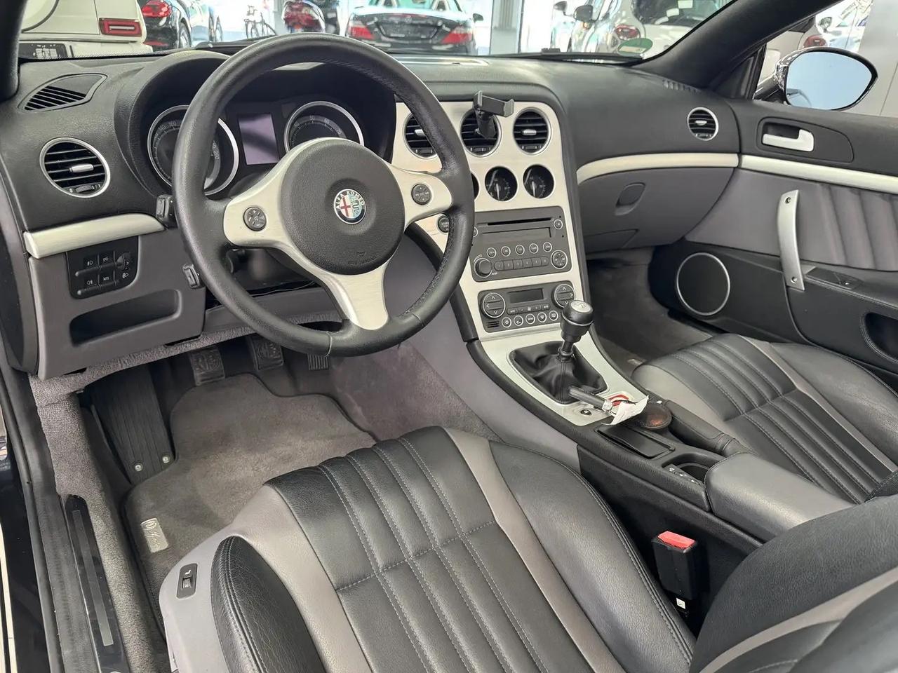 Alfa Romeo Spider 2.2 JTS Exclusive