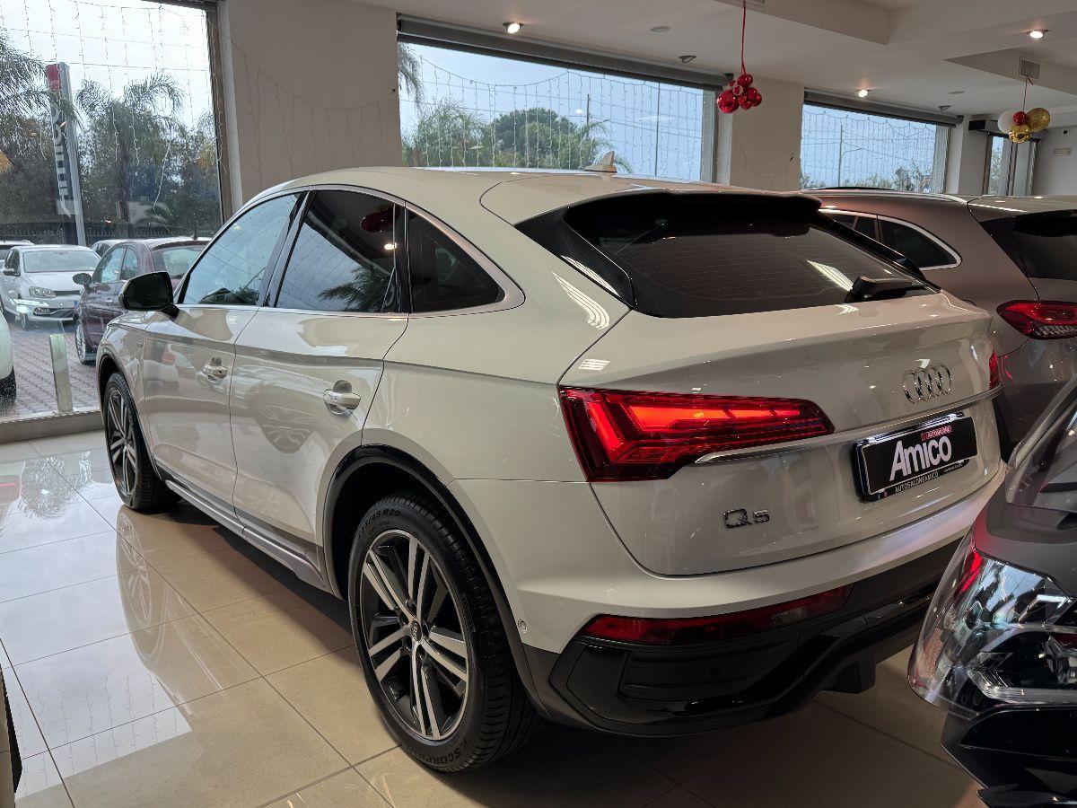 AUDI Q5 Sportback SPB TDI Pelle Cerchi 20 Luci ambient