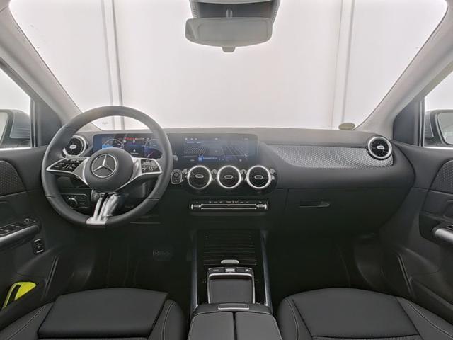 MERCEDES-BENZ B 180 Automatic Progressive Advanced