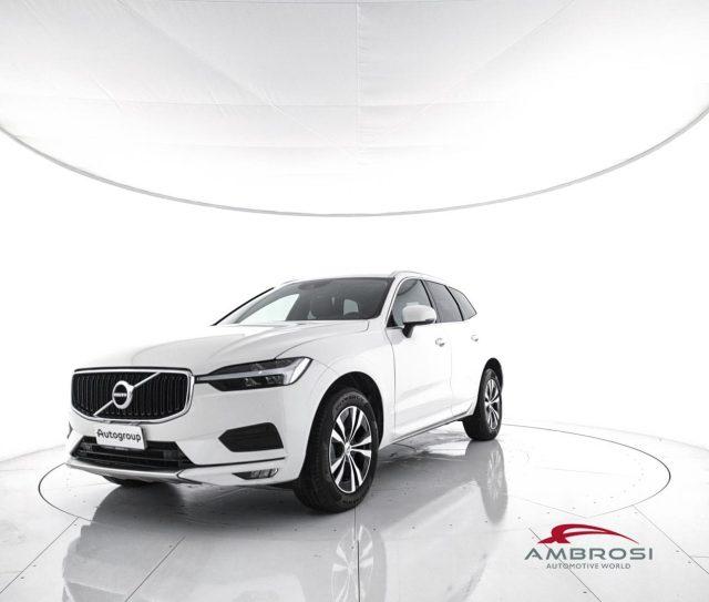 VOLVO XC60 B4 (d) AWD Geartronic Business Plus