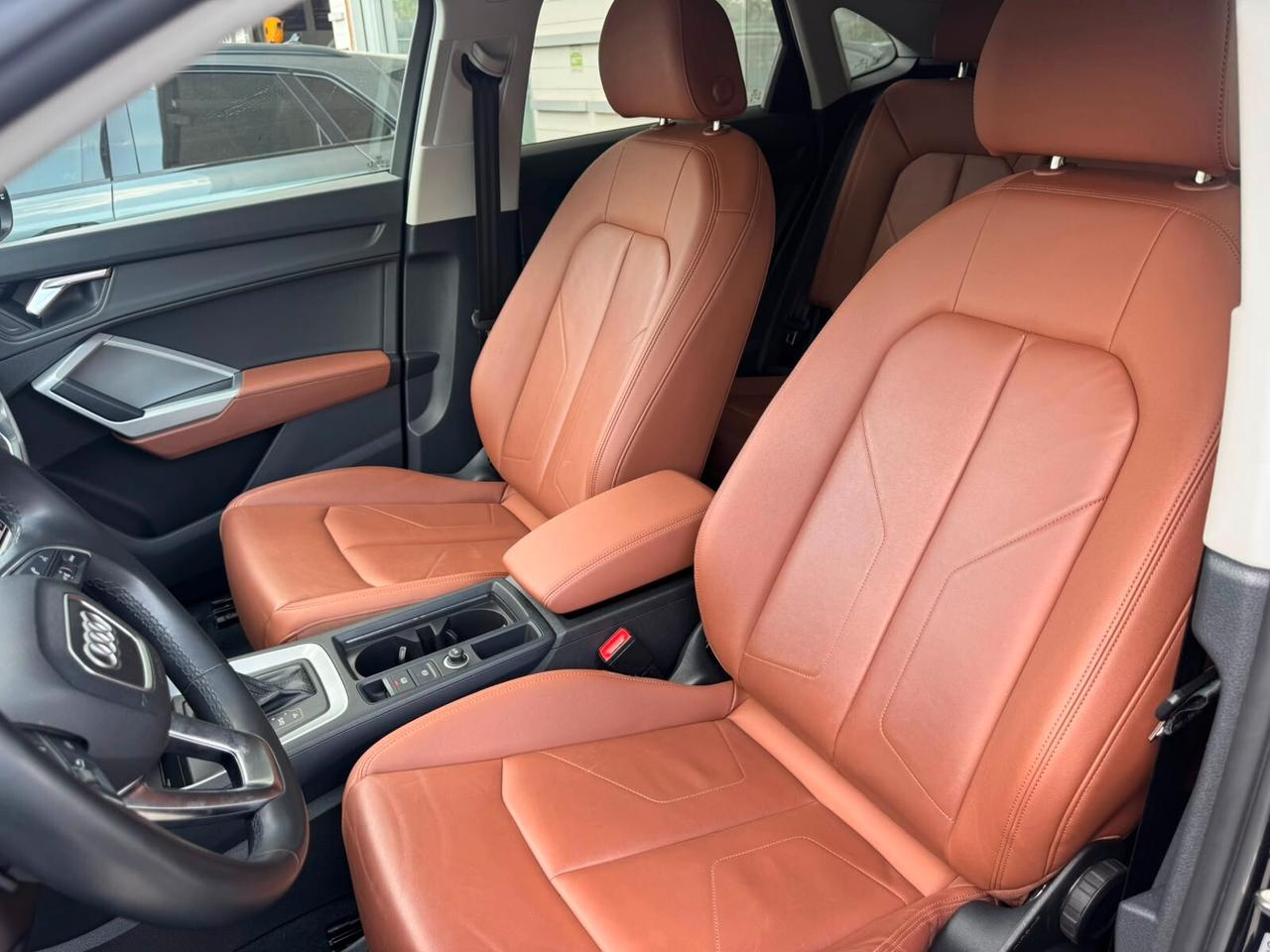 Audi Q3 SPB 35 TDI quattro S tronic Identity Black