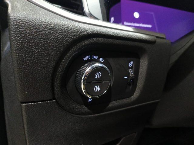 OPEL Grandland 1.5 diesel Ecotec aut. BUSINESS ELEGANCE