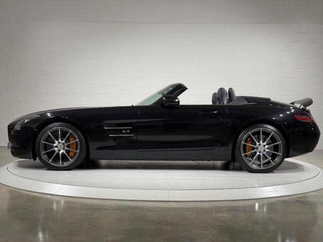MERCEDES-BENZ SLS AMG Roadster CARBON CERAMIC AMG