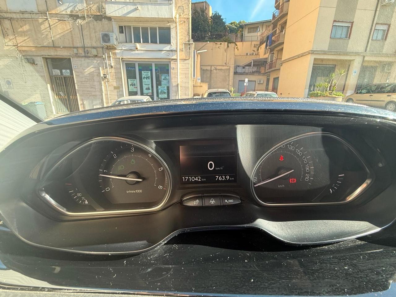 Peugeot 2008 1.6 e-HDi 92 CV Stop&Start Active