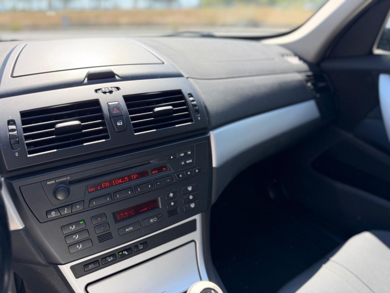 Bmw X3 2.0d cat Futura