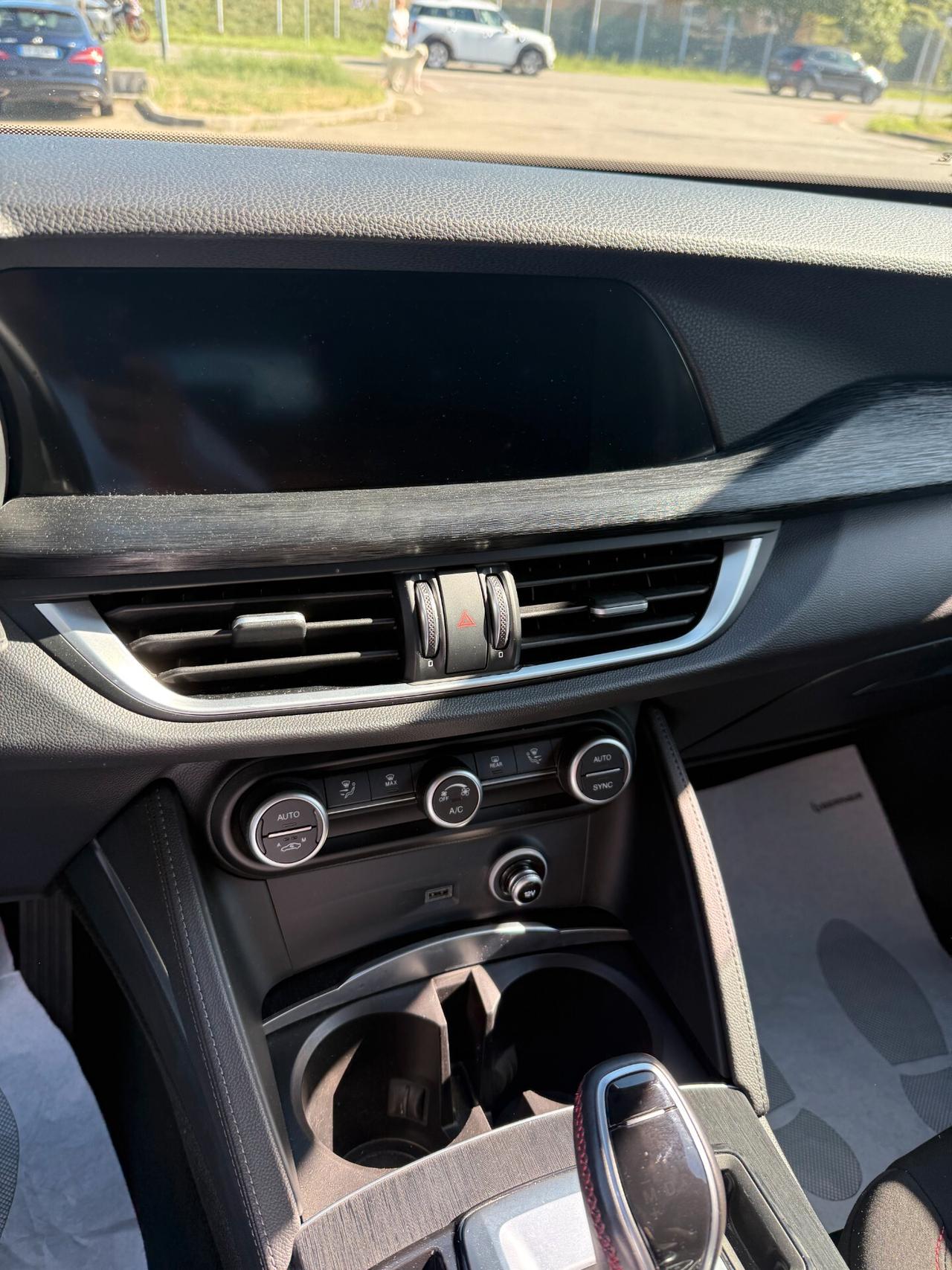 Alfa Romeo Stelvio 2.2 Turbodiesel 190 CV AT8 Q4 Business