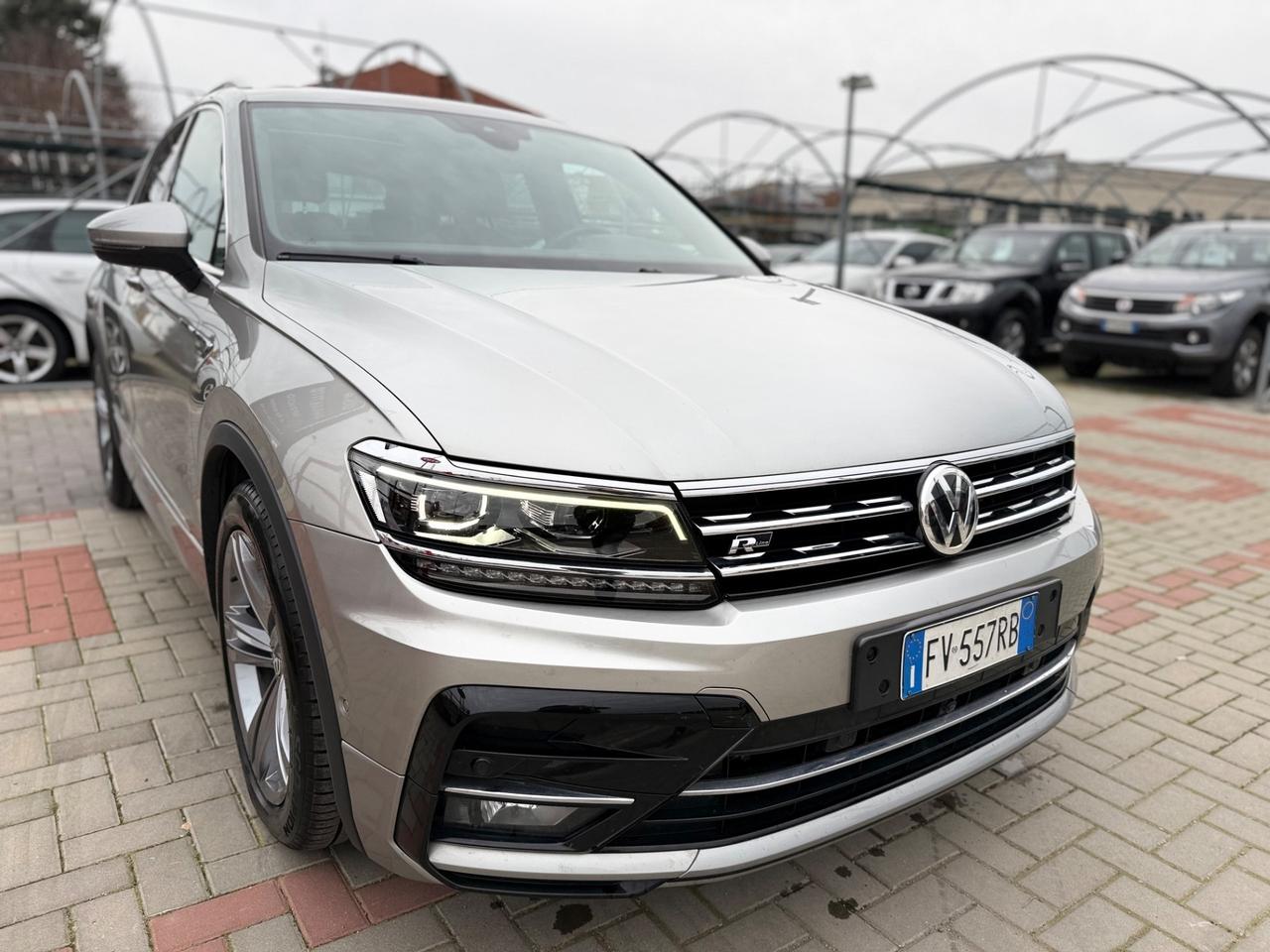 Volkswagen Tiguan 2.0 TDI 190 CV. 4MOTION R-LINE.TETTO APRIBILE
