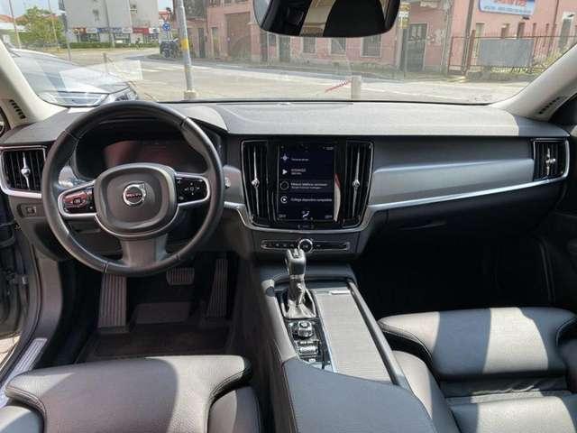 Volvo V90 D3 Geartronic Momentum Business Pro Navi-App-LED