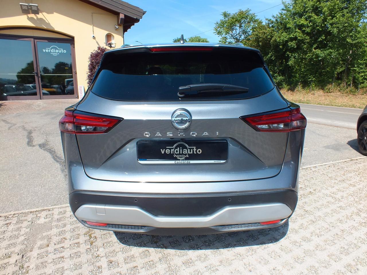 NISSAN QASHQAI MHEV 140 CV 22.000 KM!!