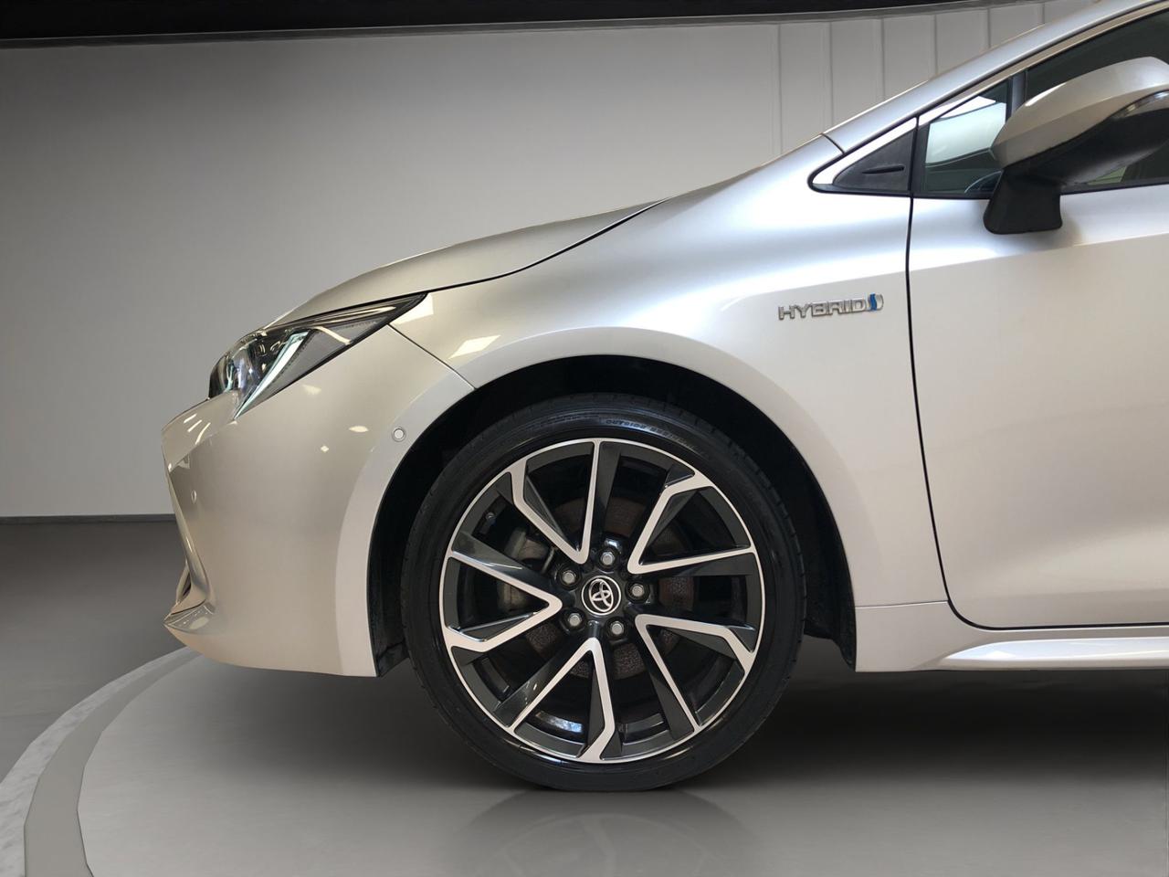 Toyota Corolla Touring Sports 2.0h Lounge cvt