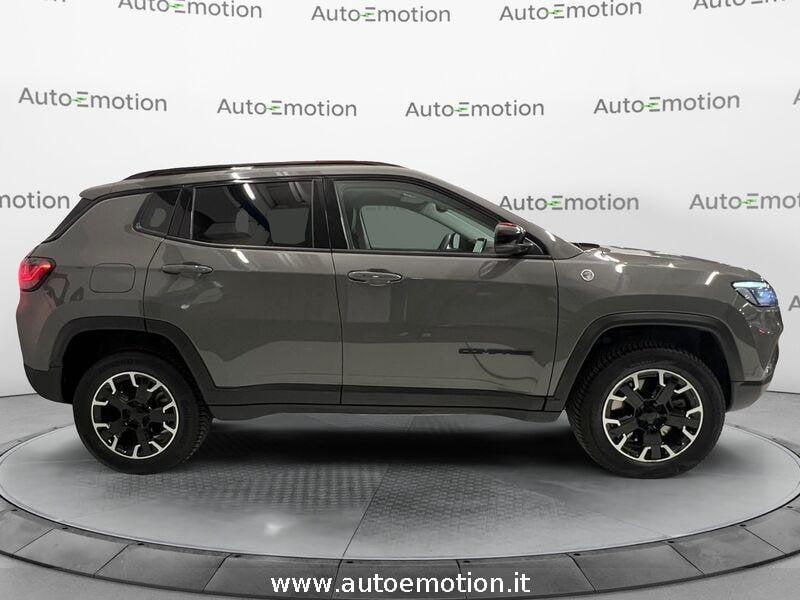 Jeep Compass 1.3 T4 240CV PHEV AT6 4xe Trailhawk