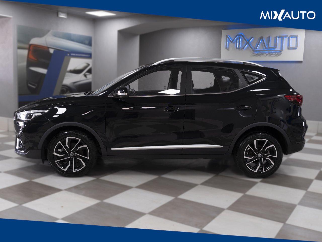 MG ZS 1.5L 5MT Luxury