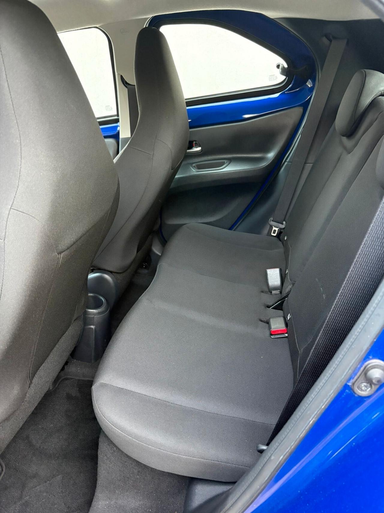 Toyota Aygo X 1.0 VVT-i MT Play