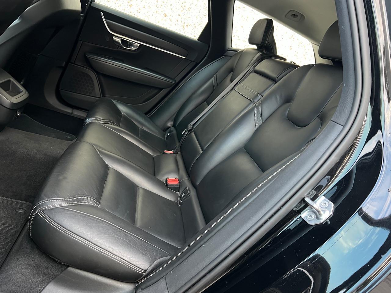 Volvo V90 Cross Country 2.0 d4 Business Plus awd geartronic