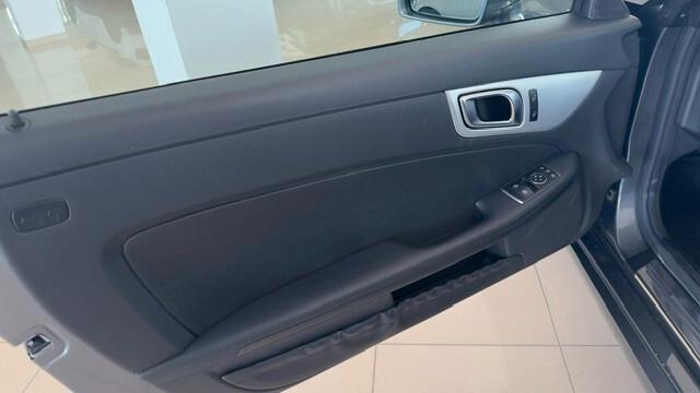 Mercedes-benz SLC 200 Premium