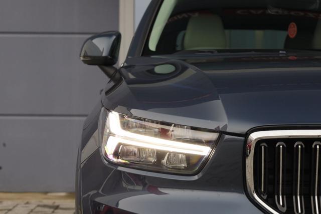 VOLVO XC40 T4 Recharge Plug-in Hybrid Inscription