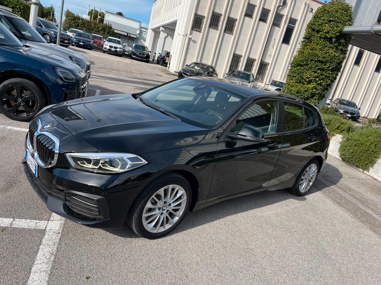 Bmw 120d xDrive 5p. Business Advantage 190CV